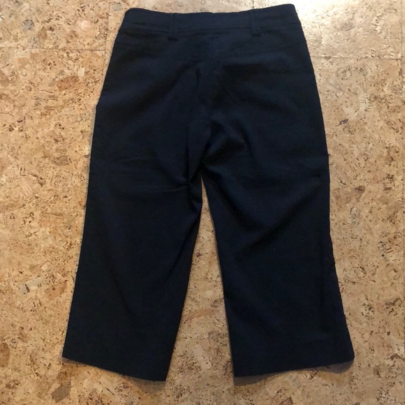H&M black Capri pants - Picture 6 of 7